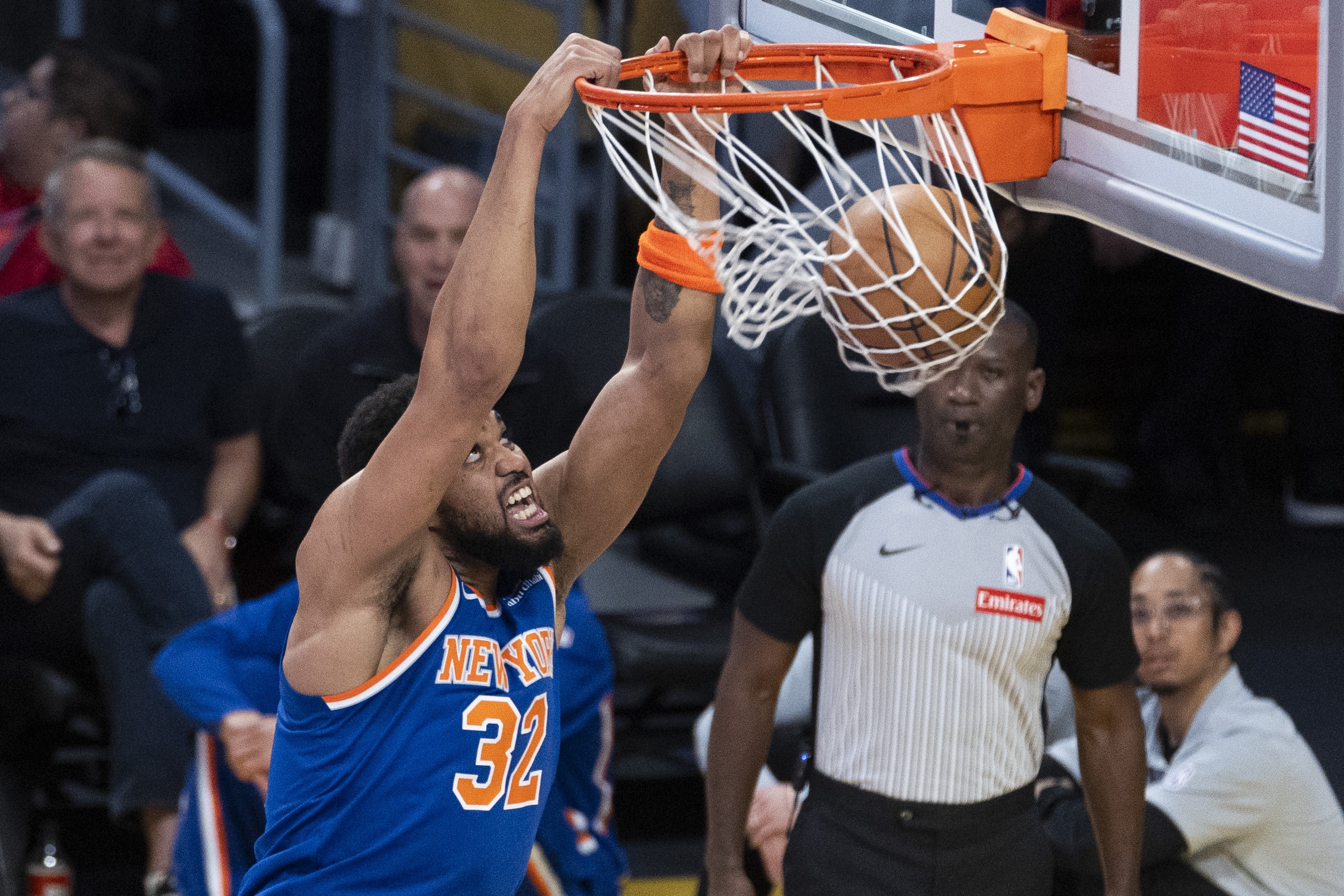 咪咕官网-解说：勇士打得不错了&amp;年轻人要抓紧机会成长 唐斯没得到战术倾斜